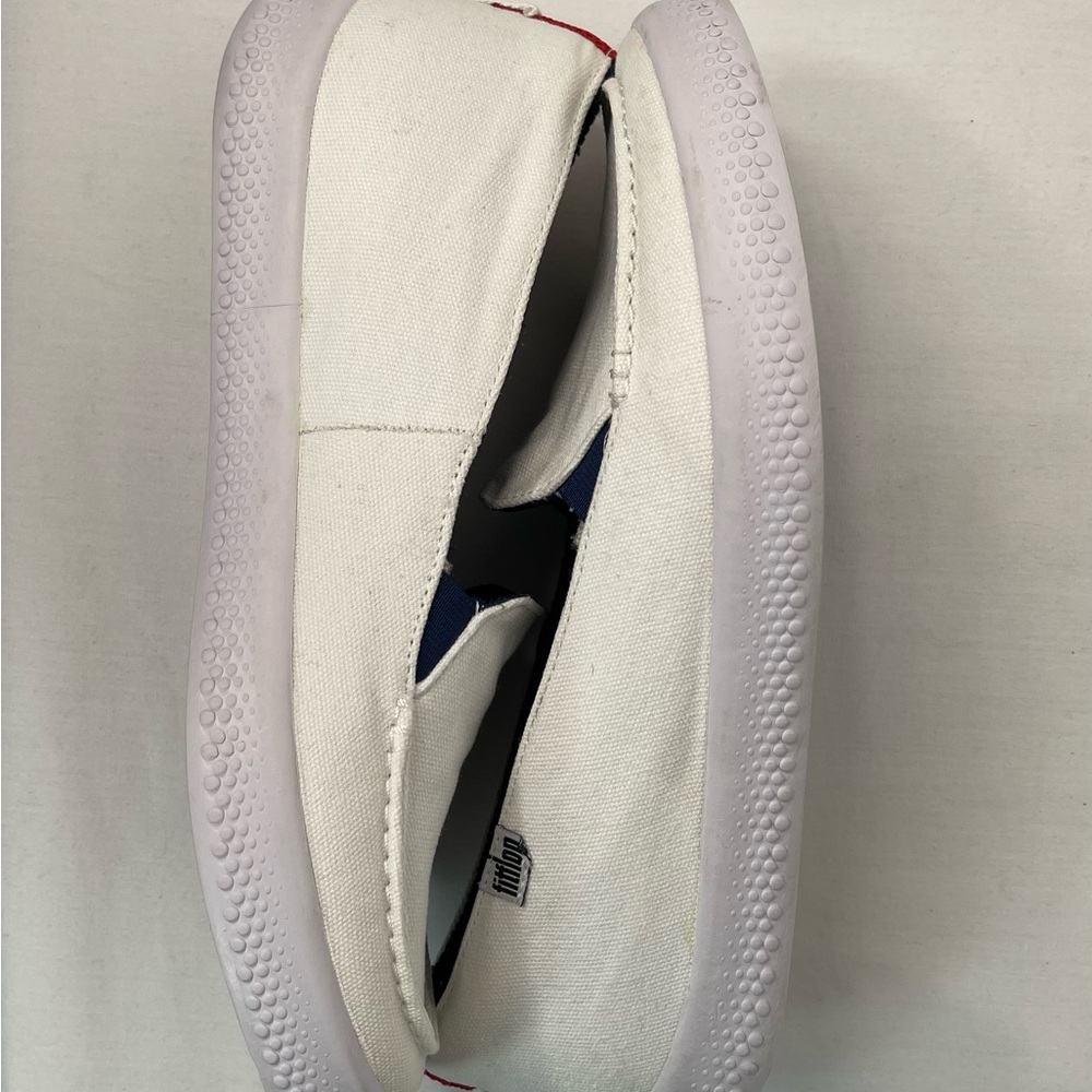 Fitflop Slip-on White Canvas Sneakers women’s size 11 - Picture 10 of 16